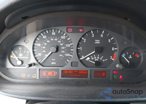 2004 BMW 325I из США, поврежденный, VIN WBAAZ33484KP86423